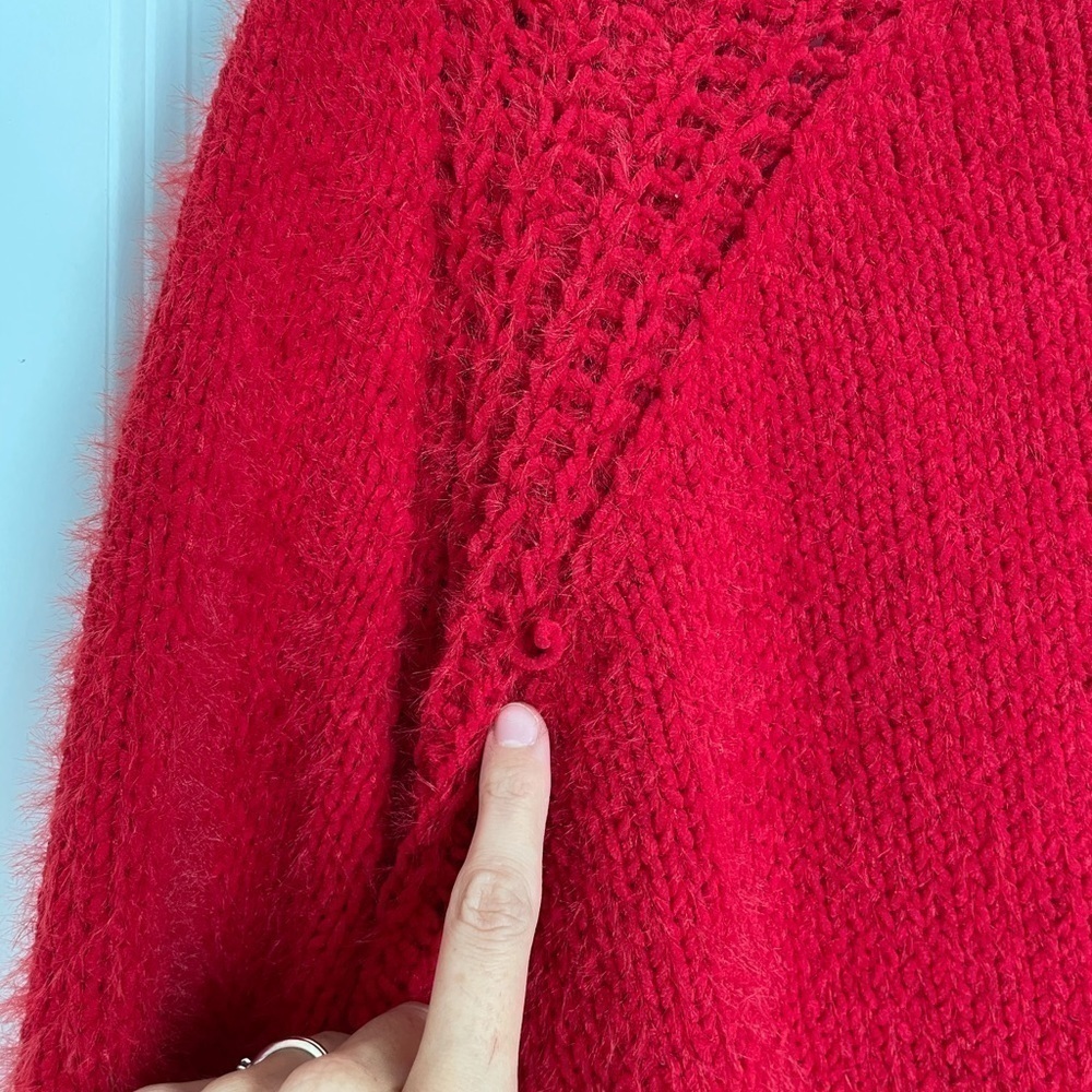 Sweater - Picture 4 of 5